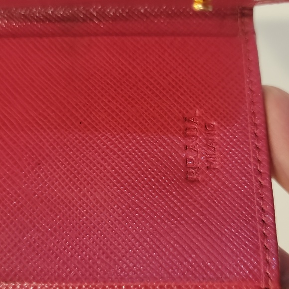 Authentic Prada Saffiano long key case - Picture 8 of 12